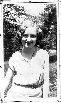 1930/31, around age 19